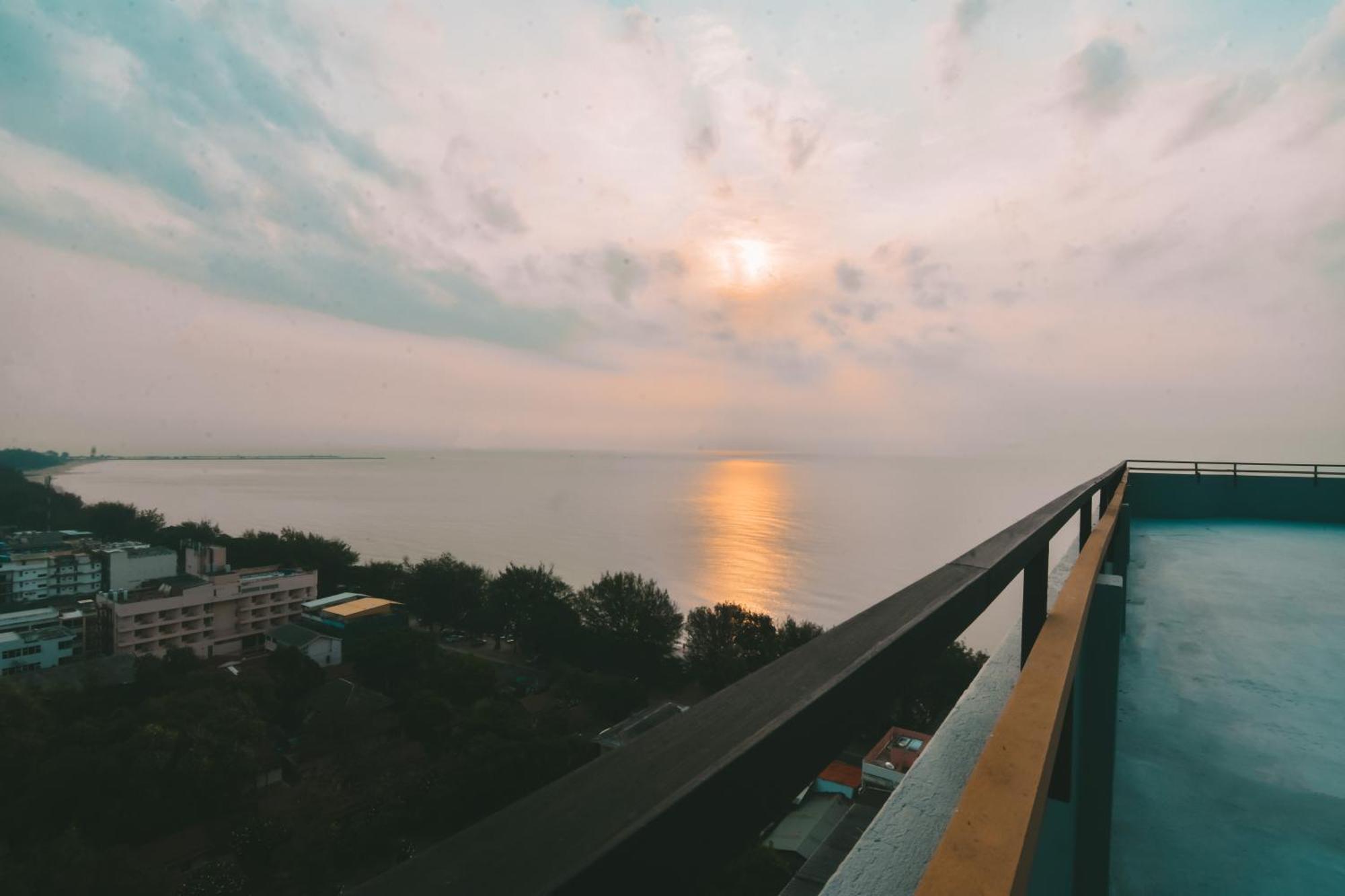 Thalay Cha-Am By Tha Hostel Εξωτερικό φωτογραφία